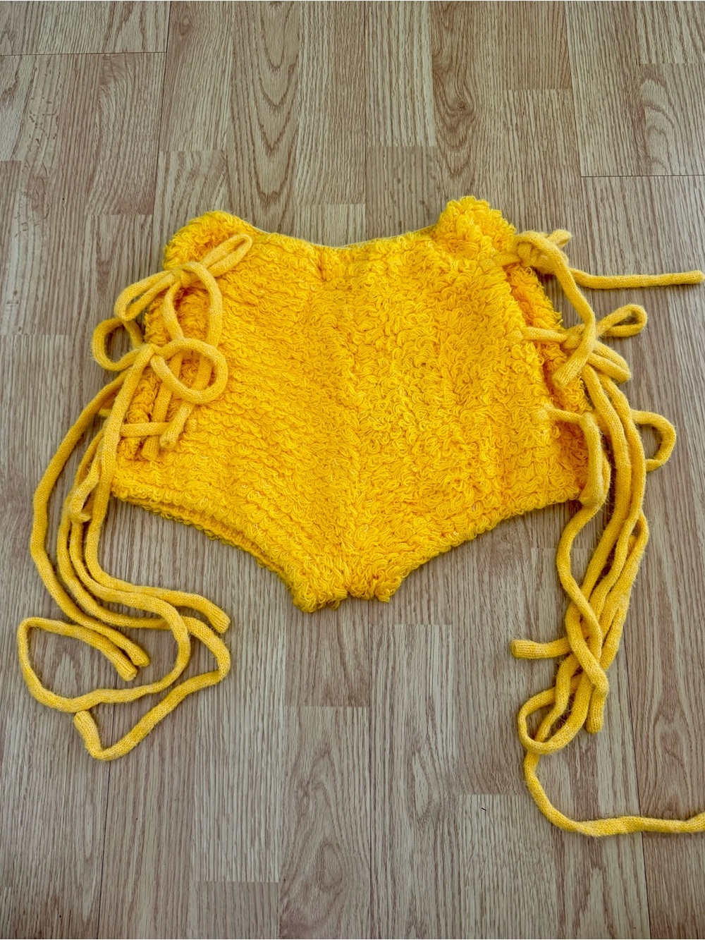 Missguided Yellow Knit Tie-Side Women’s Shorts